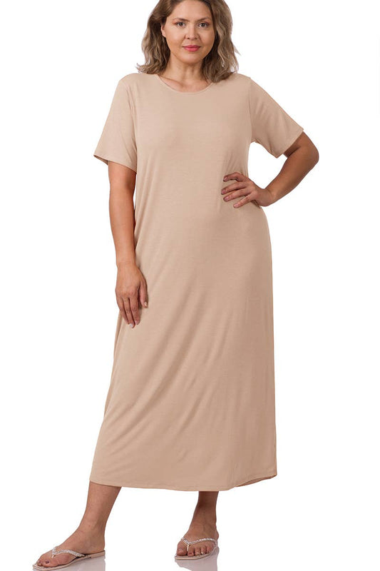 Plus Size Short Sleeve Round Neck Maxi Dress