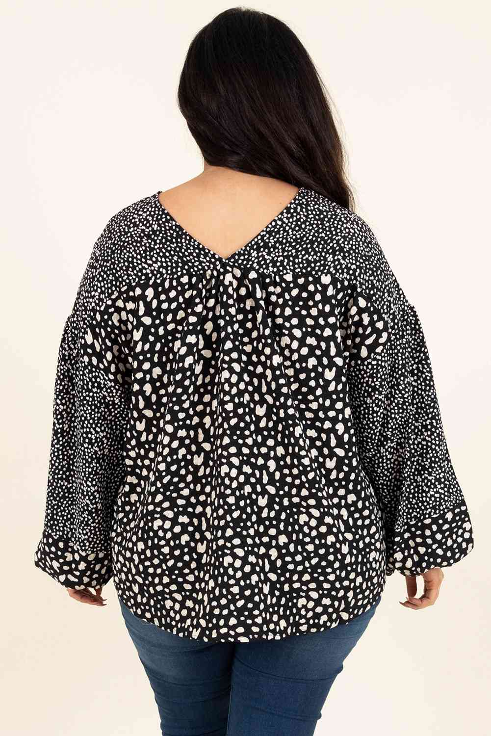 Online Only - Plus Size Animal Print Balloon Sleeve Blouse